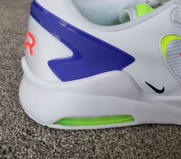 Nike Air Max Men's Athletic Shoes - Picture 5 of 7